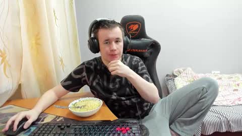 iliaskris online show from November 22, 2025, 8:24 am