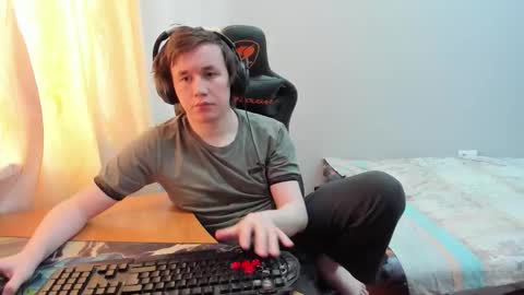 iliaskris online show from March 6, 2026, 8:00 am