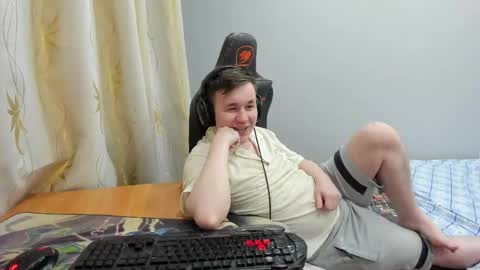 iliaskris online show from May 8, 2026, 9:42 pm
