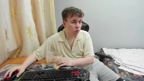 iliaskris online show from May 10, 2026, 4:34 pm