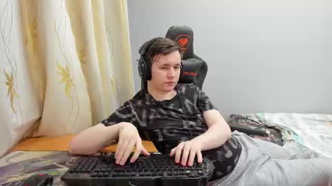 iliaskris online show from June 11, 2026, 10:08 pm