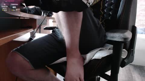 Snapshot of iliaskrisloveee chatting on March 6, 2025, 1:14 pm lord online show from March 6, 2025, 1:14 pm