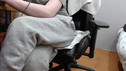 lord online show from October 1, 2025, 3:07 pm