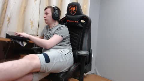 lord online show from December 14, 2025, 1:55 am