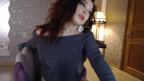 Adelia online show from February 9, 2025, 4:46 am