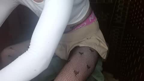 illcallitlilac online show from January 7, 2026, 2:47 am