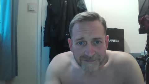 Snapshot of ilove2show71 chatting on October 31, 2025, 4:19 pm ilove2show71 online show from October 31, 2025, 4:19 pm