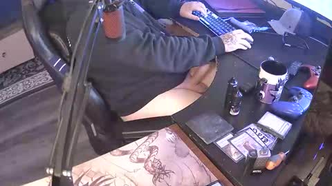 ilovecath83 online show from October 3, 2025, 7:38 am