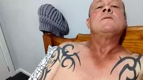 ilovewanking222 online show from January 24, 2025, 3:55 pm