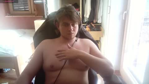 Snapshot of iloveyoutoo2000 chatting on February 1, 2025, 1:41 pm iloveyoutoo2000 online show from February 1, 2025, 1:41 pm