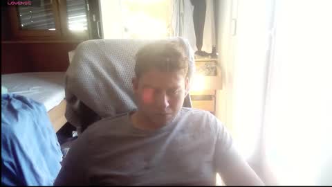 Snapshot of iloveyoutoo2000 chatting on October 3, 2025, 2:47 pm iloveyoutoo2000 online show from October 3, 2025, 2:47 pm