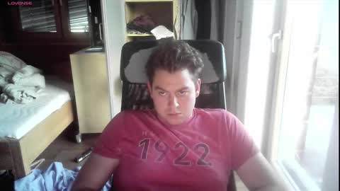 Snapshot of iloveyoutoo2000 chatting on October 29, 2025, 3:36 pm iloveyoutoo2000 online show from October 29, 2025, 3:36 pm