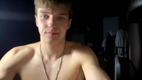 Snapshot of ilyahrr chatting on March 14, 2026, 8:58 pm ilyahrr online show from March 14, 2026, 8:58 pm