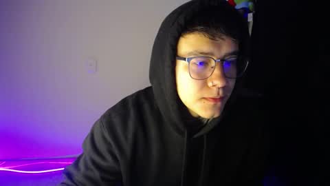 im__noah online show from March 5, 2025, 10:33 am