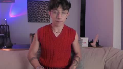 IM  THOMAS online show from December 18, 2025, 1:33 am