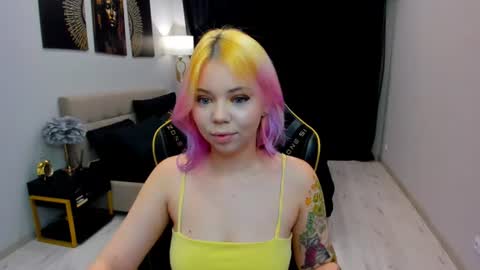 Roxy online show from June 24, 2026, 7:13 pm