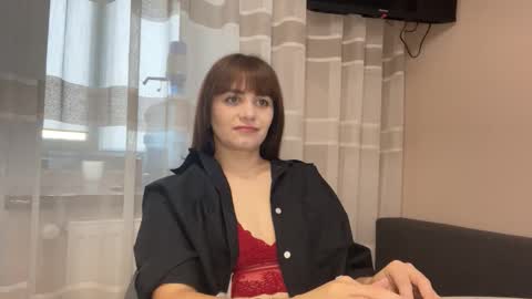 Snapshot of im_alisa_ chatting on October 13, 2025, 7:08 am Alisa online show from October 13, 2025, 7:08 am