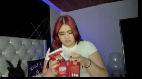 im_bunny__ online show from September 17, 2025, 11:23 am