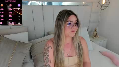 DAHLIA online show from January 11, 2025, 4:57 pm