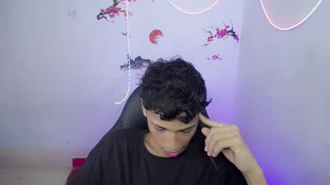 Snapshot of im_david01 chatting on November 15, 2025, 1:07 pm im_david01 online show from November 15, 2025, 1:07 pm