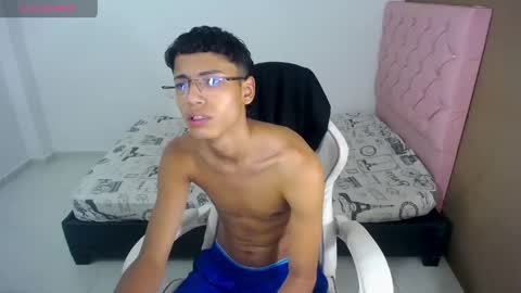 Snapshot of im_david01 chatting on May 3, 2026, 12:27 am im_david01 online show from May 3, 2026, 12:27 am