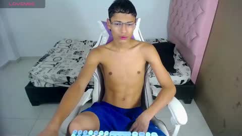 Snapshot of im_david01 chatting on May 10, 2026, 9:31 pm im_david01 online show from May 10, 2026, 9:31 pm