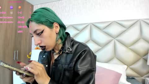 Snapshot of im_gaia chatting on October 6, 2025, 12:24 pm  Im Gaia online show from October 6, 2025, 12:24 pm