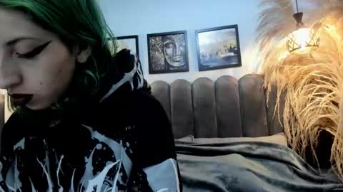  Im Gaia online show from December 16, 2025, 12:10 pm