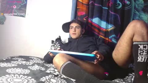 im_juanda online show from February 4, 2026, 1:22 am