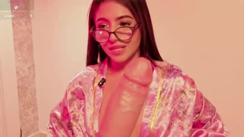 im_lisacb online show from May 6, 2026, 11:48 am