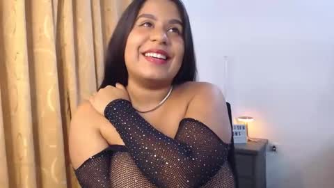 Snapshot of im_madissonwell chatting on December 9, 2024, 4:01 am im madissonwell online show from December 9, 2024, 4:01 am