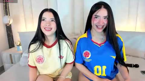 im_miadoll online show from June 17, 2026, 1:01 pm