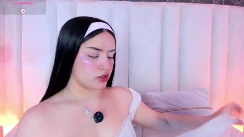 im_miadoll online show from August 3, 2026, 12:43 pm