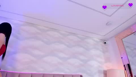 Nika online show from May 18, 2026, 12:44 pm