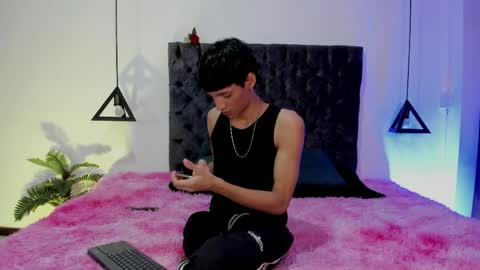 RALF online show from May 8, 2026, 4:07 am