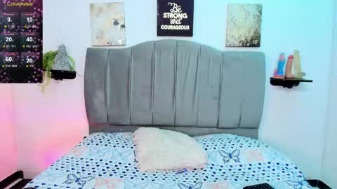 im_riley_ online show from May 5, 2026, 7:00 pm