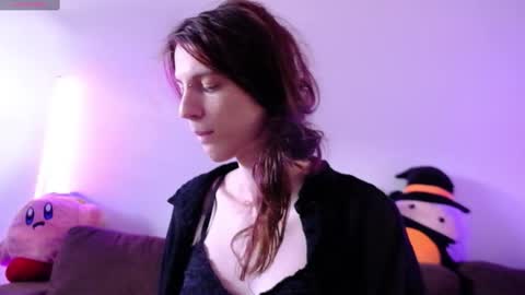 fort online show from November 2, 2025, 7:49 pm