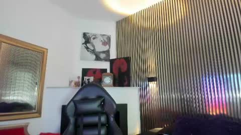 KAREN online show from August 7, 2026, 7:27 pm