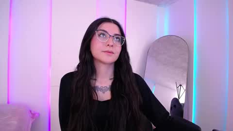 Snapshot of im_rosse_ chatting on February 19, 2026, 7:10 pm Jade Rosse online show from February 19, 2026, 7:10 pm