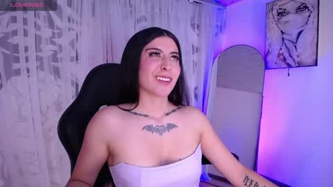 Jade Rosse online show from April 30, 2026, 10:03 pm