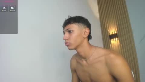 im_sebaslopez online show from December 29, 2024, 4:27 am