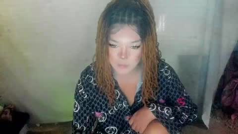 ella may online show from July 27, 2026, 1:23 am