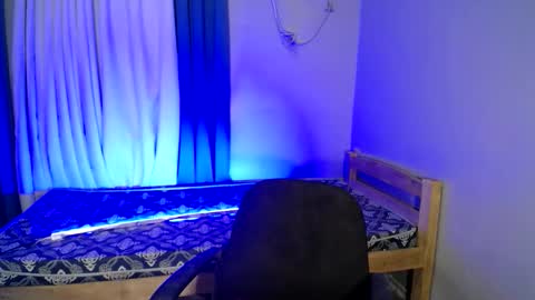 IM YOUR DREAM GIRL BELLA online show from February 5, 2026, 12:32 pm