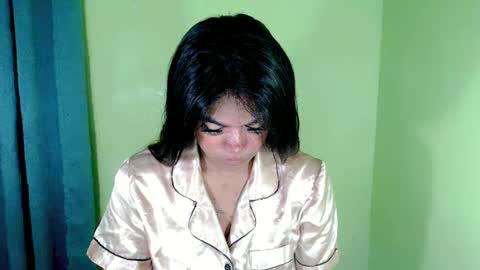 im_yourfairyannaxx online show from February 15, 2025, 2:47 am