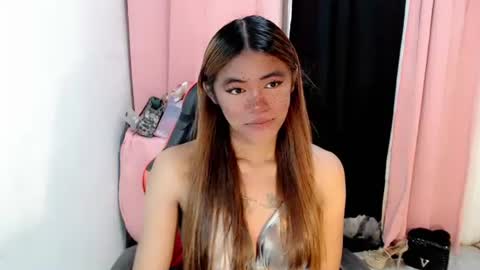 Snapshot of im_yourfairyannaxx chatting on April 15, 2026, 7:10 pm im_yourfairyannaxx online show from April 15, 2026, 7:10 pm