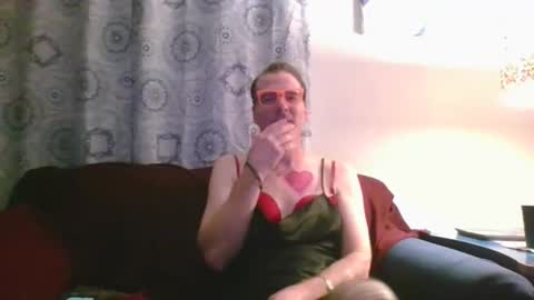 Snapshot of ima2here1 chatting on October 18, 2025, 3:09 am ima2here1 online show from October 18, 2025, 3:09 am