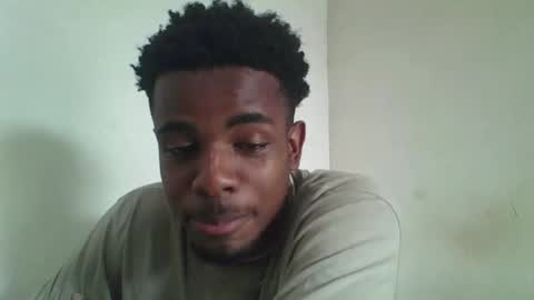 Snapshot of imaking01 chatting on October 13, 2025, 2:06 pm imaking01 online show from October 13, 2025, 2:06 pm