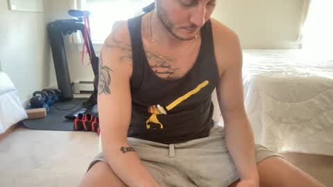 ImAMouthful online show from February 21, 2025, 7:32 pm