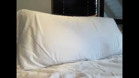 ImAMouthful online show from September 21, 2025, 9:38 pm