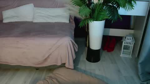 Snapshot of imcarrieberry chatting on October 19, 2025, 3:45 pm Carrie online show from October 19, 2025, 3:45 pm